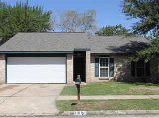 20219 Misty Pines Dr, Humble, TX 77346