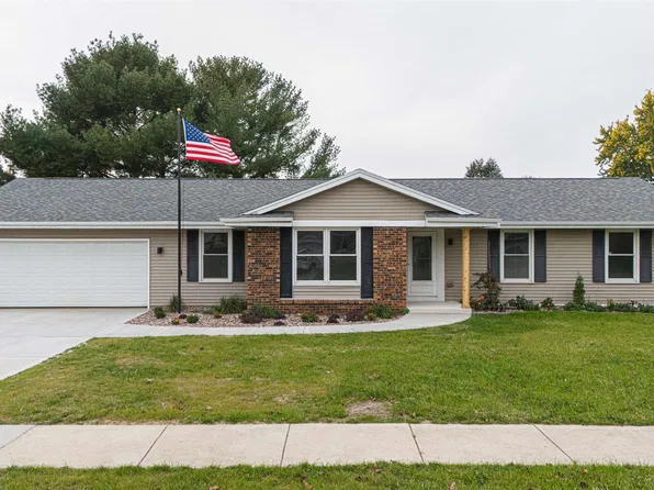 2119 Morningside Dr, Janesville, WI 53546