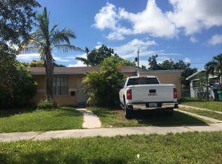 9880 Bahama Dr, Cutler Bay, FL 33189