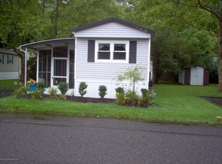 40 Village Rd, Morganville, NJ 07751