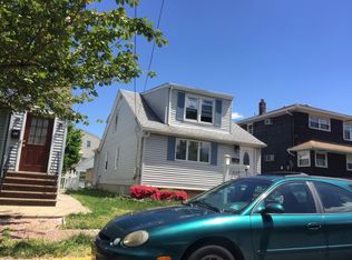 15 Anderson Ave, Wallington, NJ 07057