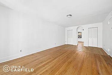 Rented by Leslie J. Garfield