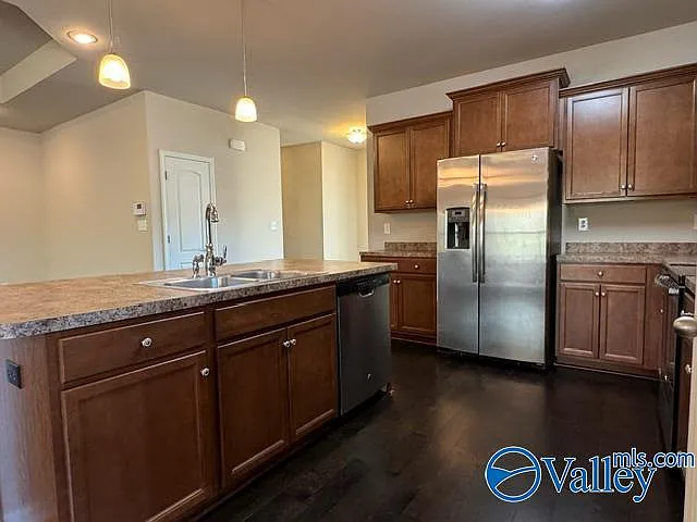 140 Clydesdale Ln — Photo 14