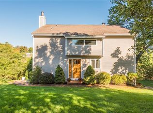 25 Thimble Farm Rd, Branford, CT 06405