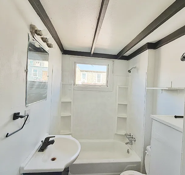 443 Harris St #2 — Photo 11