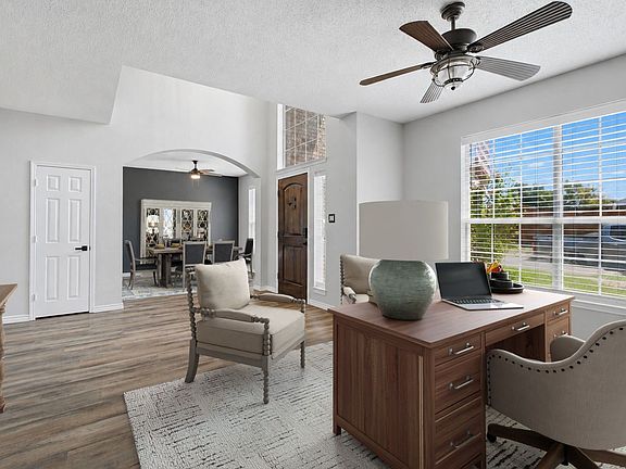 3rd image of 4013 Standridge Dr