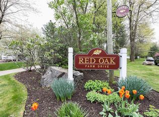 5 Farm Dr UNIT 5, Farmington, CT 06032