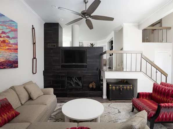 3147 Morning Way, La Jolla, CA 92037