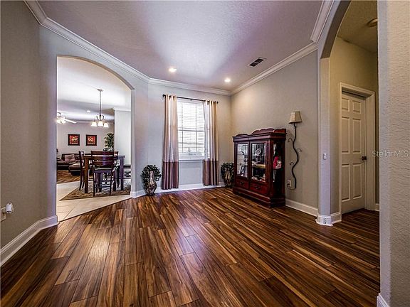 2nd image of 2120 Saddlewood Dr