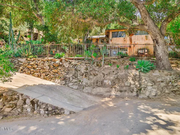 6456 Clear Springs Rd, Simi Valley, CA 93063