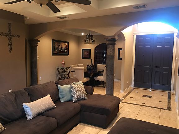 3rd image of 3111 Guerra Dr