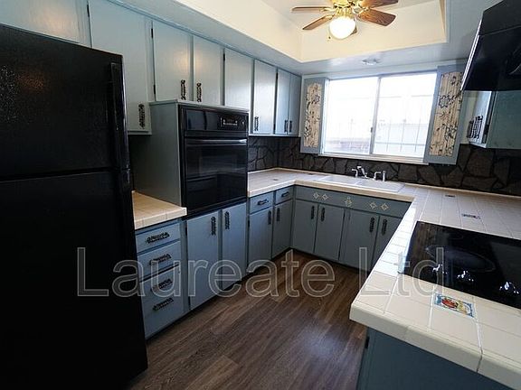 5th image of 9027 E Nassau Ave