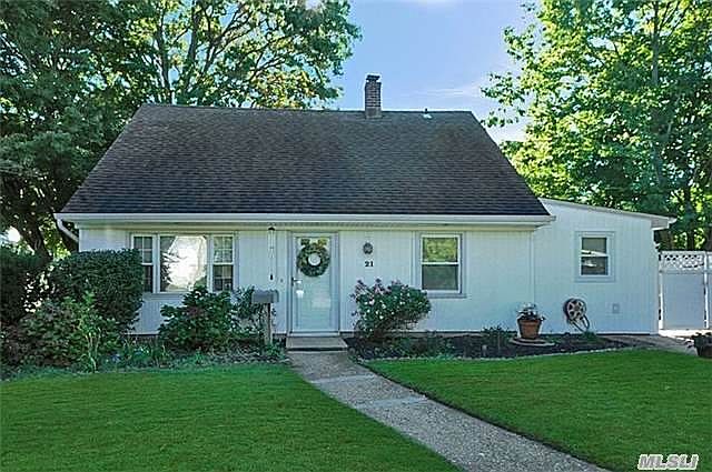 1st image of 21 Andrew Ln