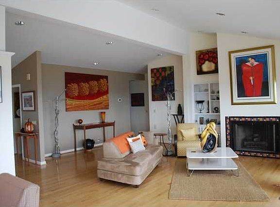 3rd image of 200 N Palisades Dr