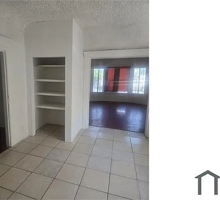 634 W 54th St