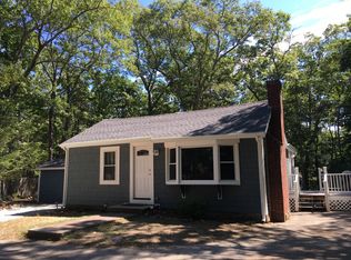 42R Massapoag St, Weymouth, MA 02190