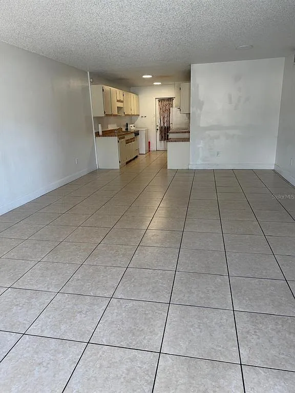 3 bed, 2.0 bath, 1140 sqft, $1,550 — Photo 1