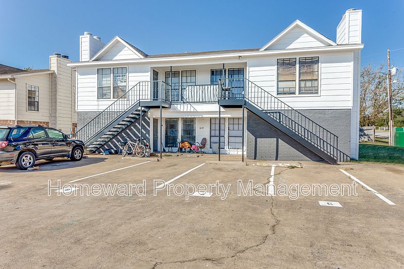 1st image of 8137 Foxfire Ln APT A