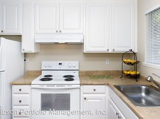 2120 W Middlefield Rd APT A, Mountain View, CA 94043