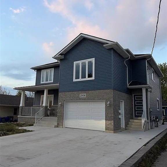 2936 Langlois Ave — Photo 2