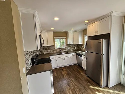 3674 Villa Terrace Photo 1