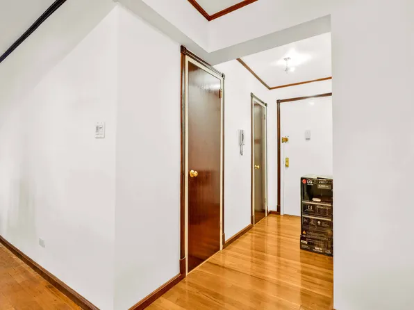 224-24 Union Tnpk image 5 of 29