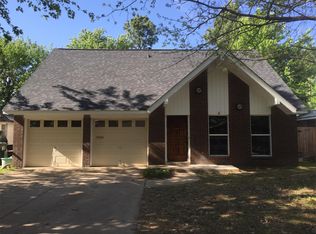 1927 Beverly Hills St, Norman, OK 73072