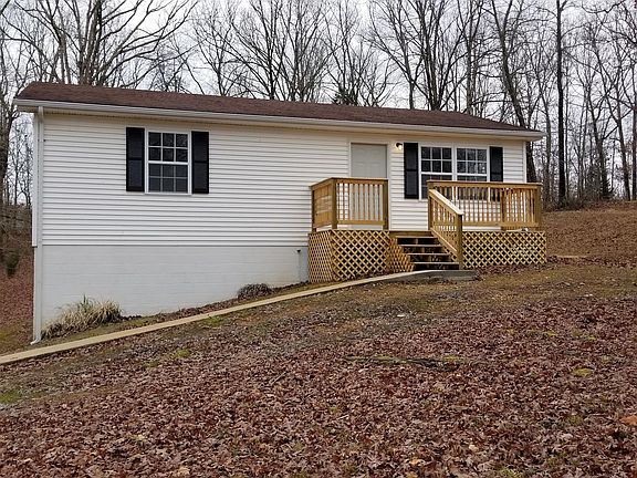 2nd image of 284 Acorn Hill Dr