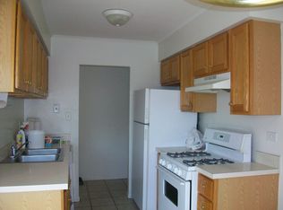 1173 Dickens Way APT D, Schaumburg, IL 60193