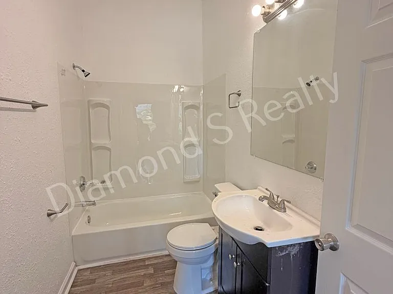 856 S Nettleton Ave — Photo 12