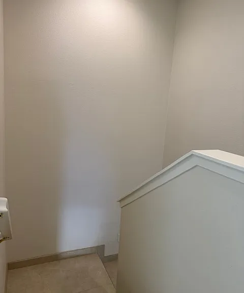 56 W Bohemia Ln — Photo 18