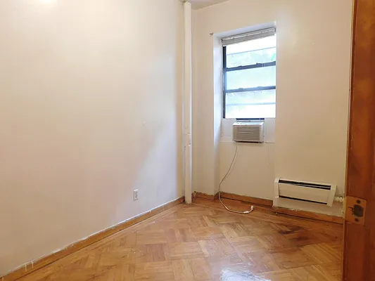 Rented by Corcoran | media 21