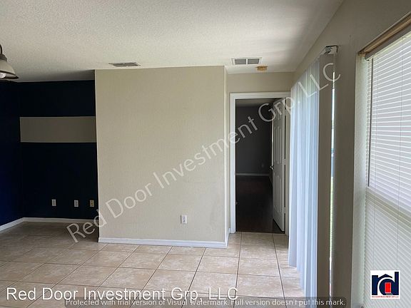 3rd image of 1138 Blackwater Pond Dr