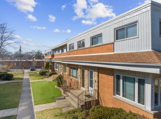 706 N Western Ave APT B, Park Ridge, IL 60068