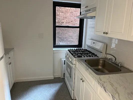 Rented by The Coop Connection LLC | media 2