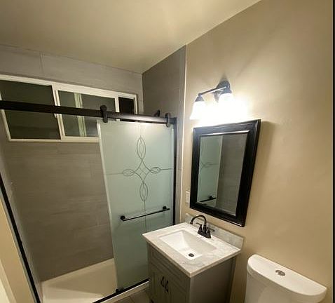 2nd image of 311 Tahiti St #5