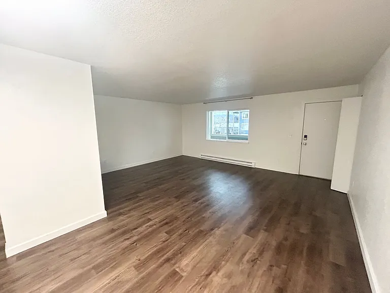 19 Colorado Ave — Photo 22