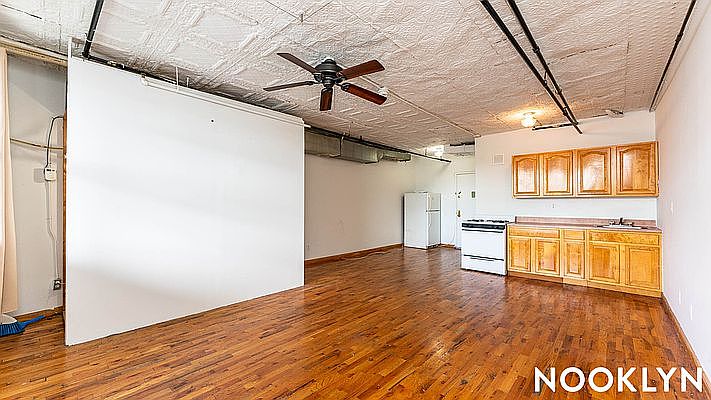 1st image of 27 Arion Pl APT 302