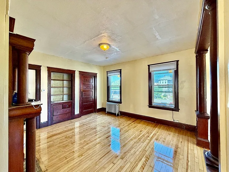 2 Shirley St #2 — Photo 8