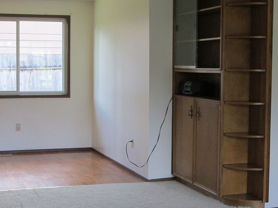 China closet and dining area