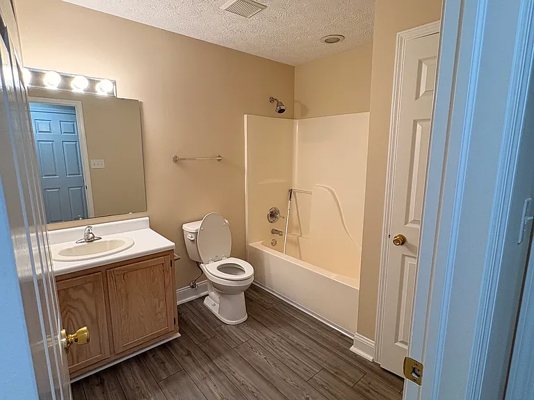10770 Central Ave — Photo 11