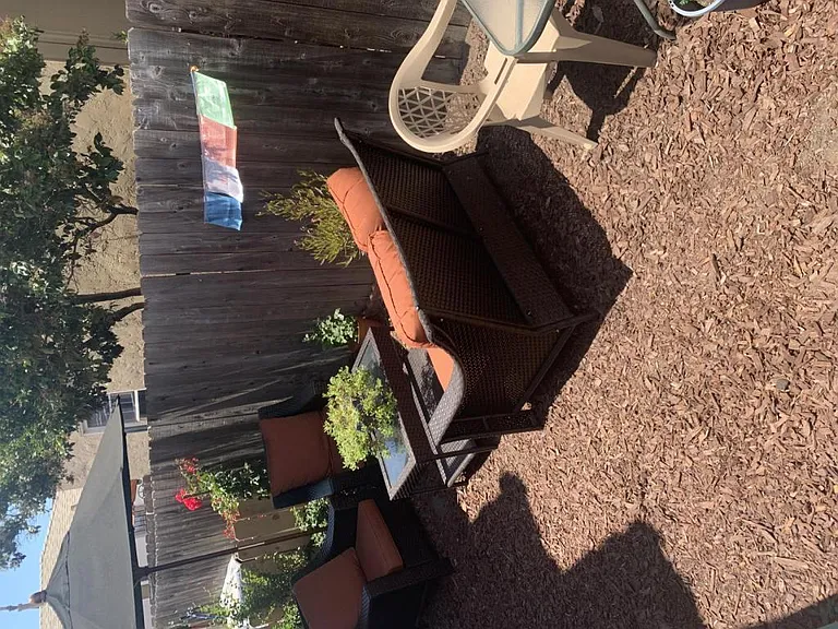 2537 Adams Ave — Photo 6