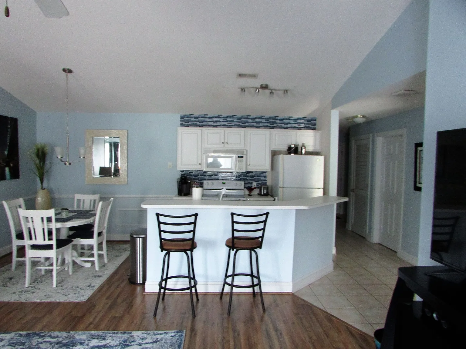 330 S. Middleton Dr. Unit 1708 — Photo 4