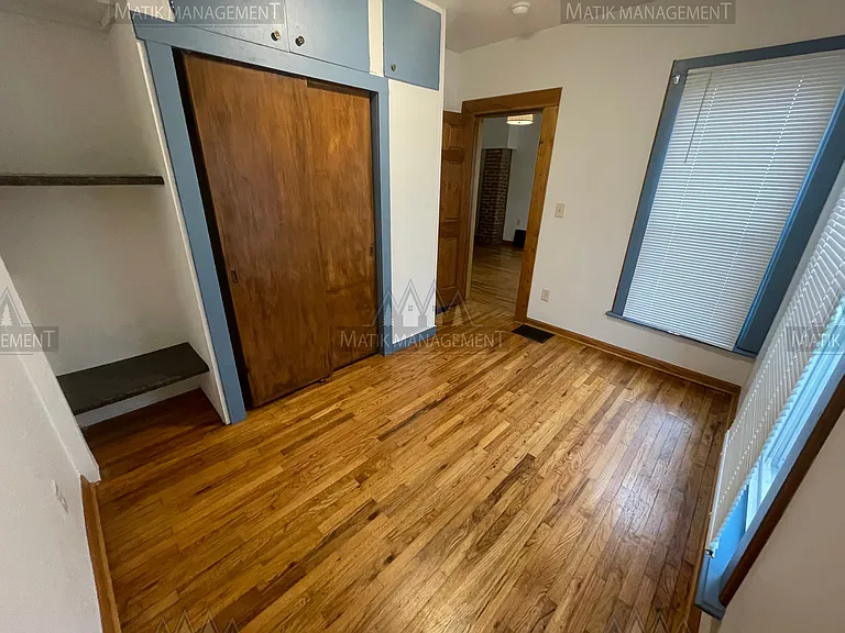 805 4th St SE — Photo 21