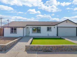 9165 Maranda Dr, Santee, CA 92071