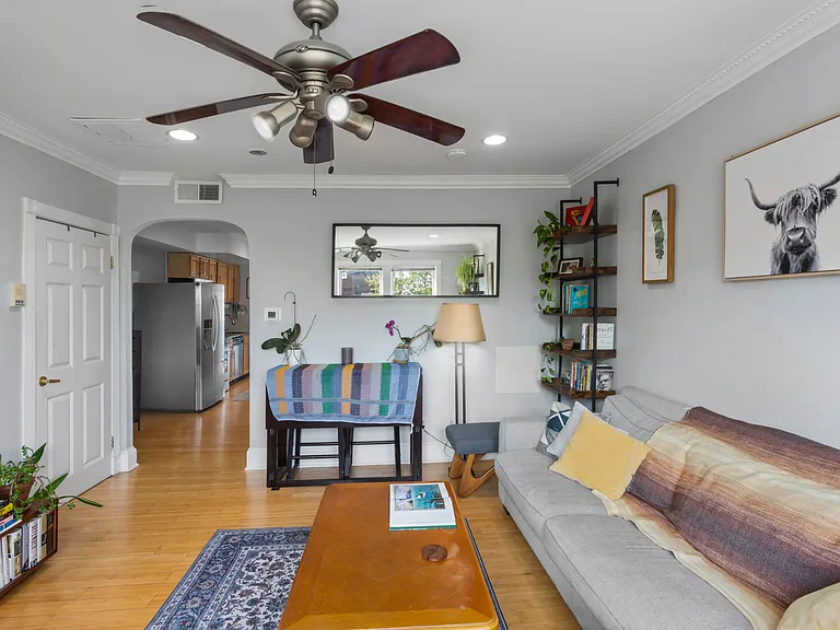 Spacious sunny living room