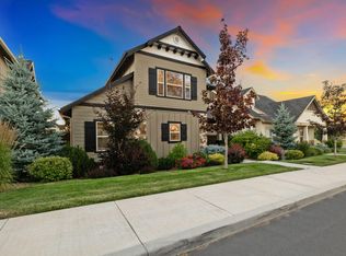 61516 SE Lorenzo Dr, Bend, OR 97702