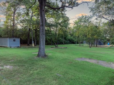 301 W Lake Devernia Rd, Longview, TX, 75604