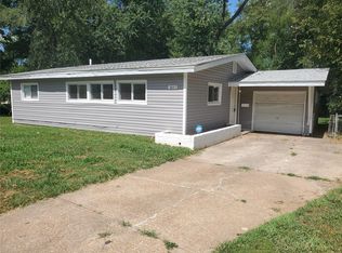 8443 Saint Olaf Dr, Saint Louis, MO