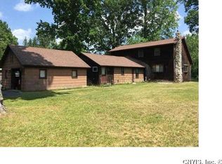 9182 Henry Clay Blvd, Clay, NY 13041
